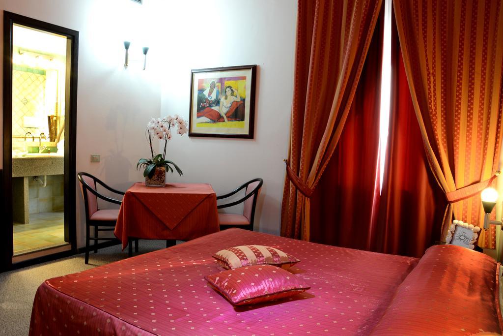 Orrì Hotel Tortoli Ngoại thất bức ảnh