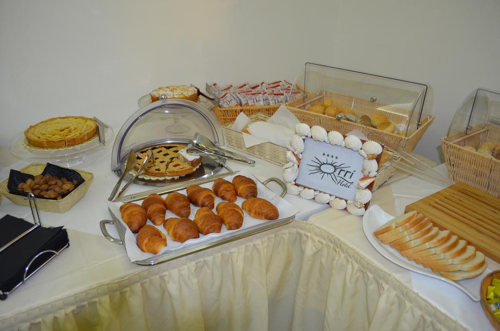 Orrì Hotel Tortoli Ngoại thất bức ảnh