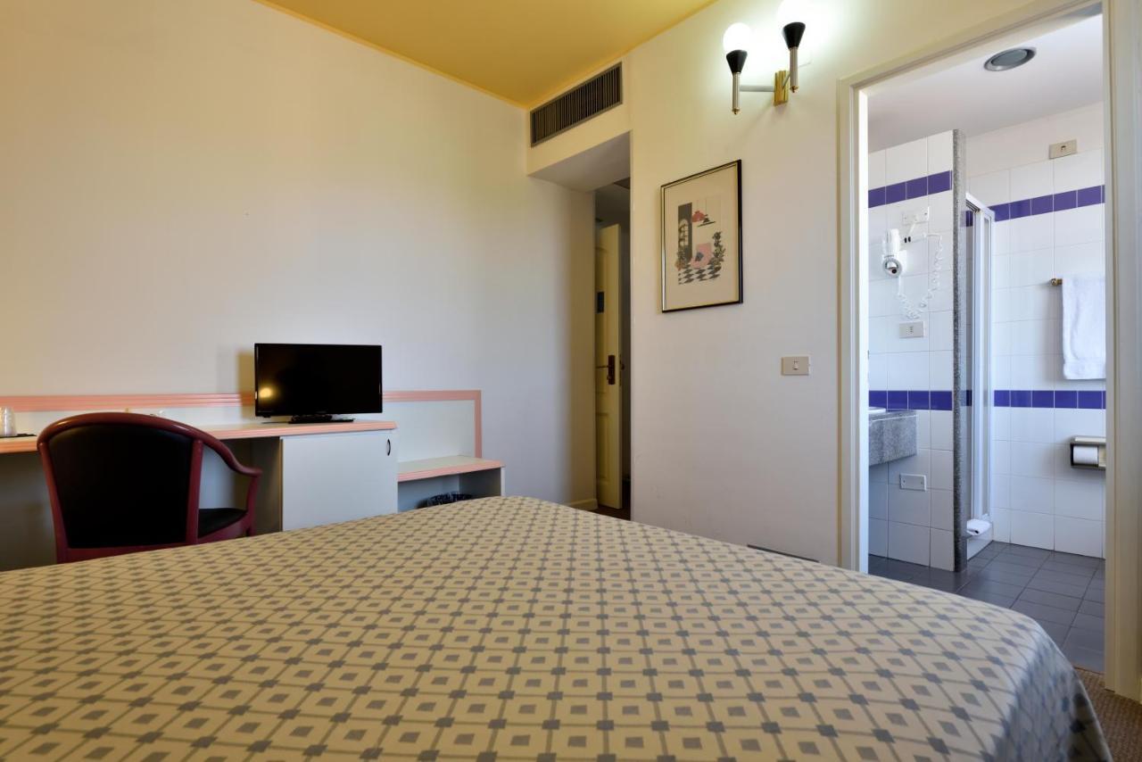 Orrì Hotel Tortoli Ngoại thất bức ảnh