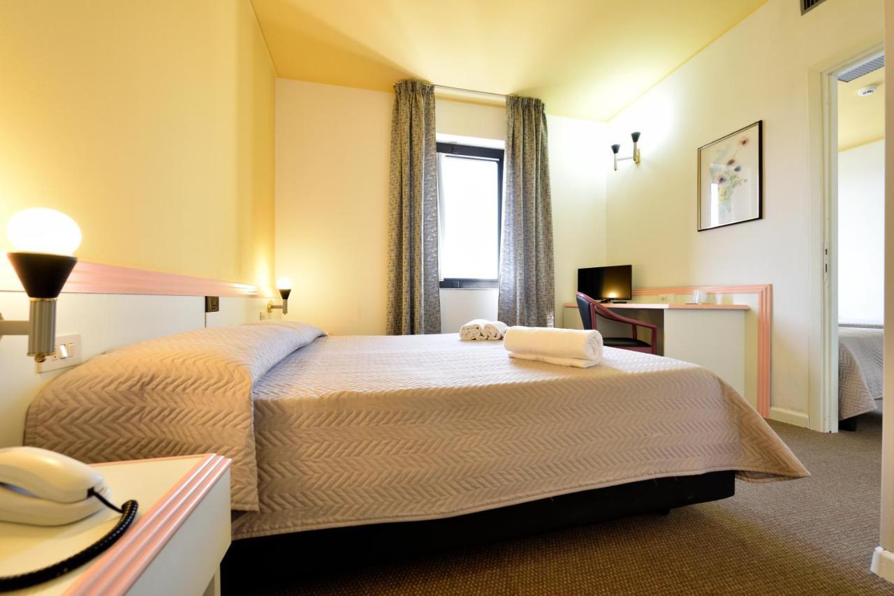 Orrì Hotel Tortoli Ngoại thất bức ảnh